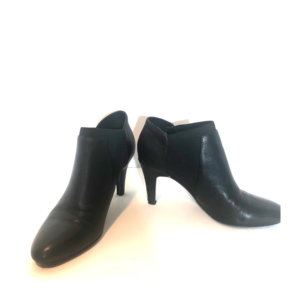 Isaac Mizrahi live booties